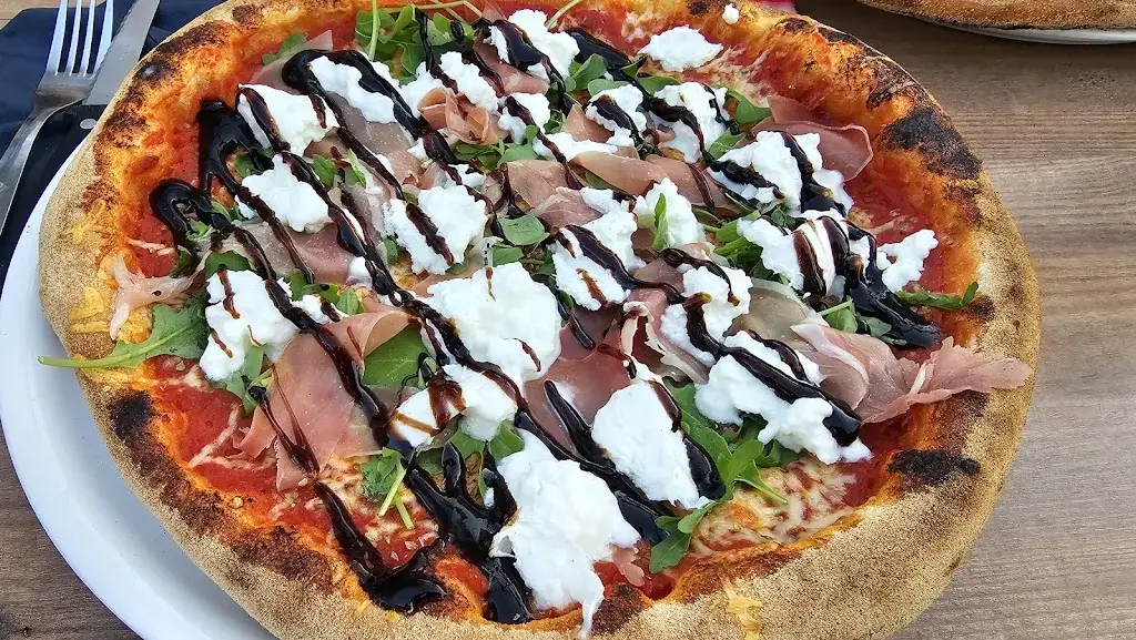 IL FORNO PIZZA ET BURGER MAISON_Sussargues_slider_image_2