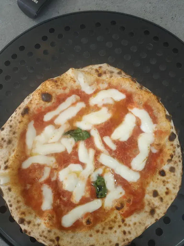 Pizza de Peppo_Tarascon-sur-Ariège_slider_image_3