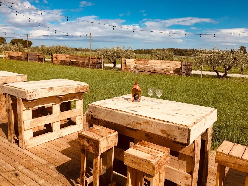 La Guinguette du Massillan Restaurant in Crès