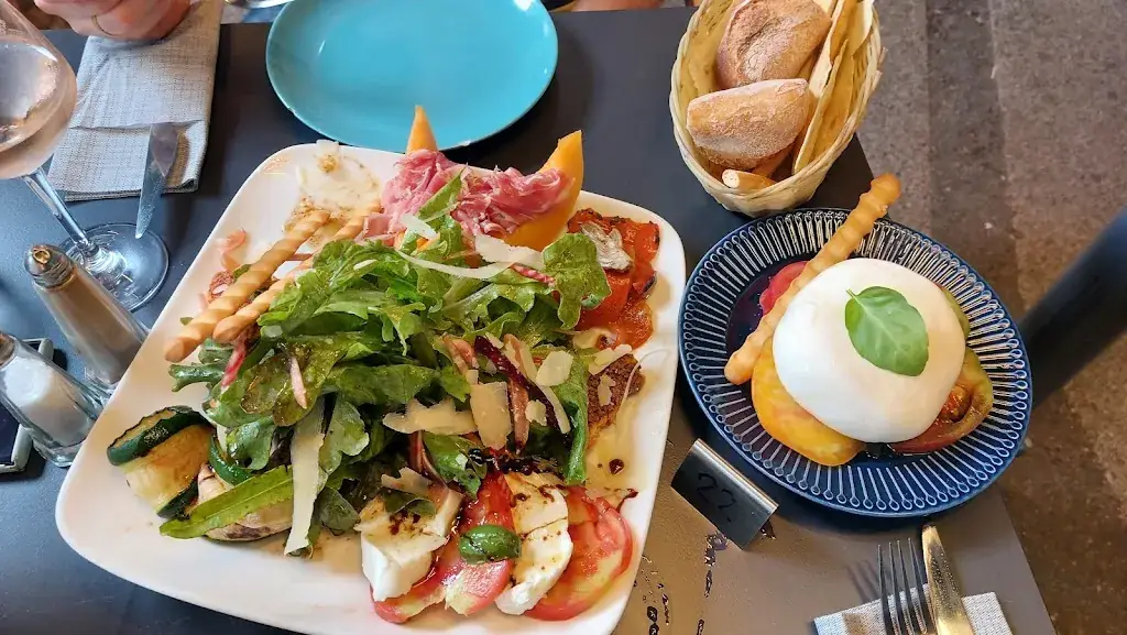 RISTORANTE SANSAVINO_Sommières_slider_image_3