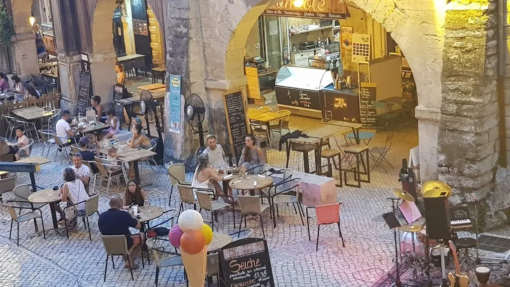 La Farandole_Sommières_slider_image_1