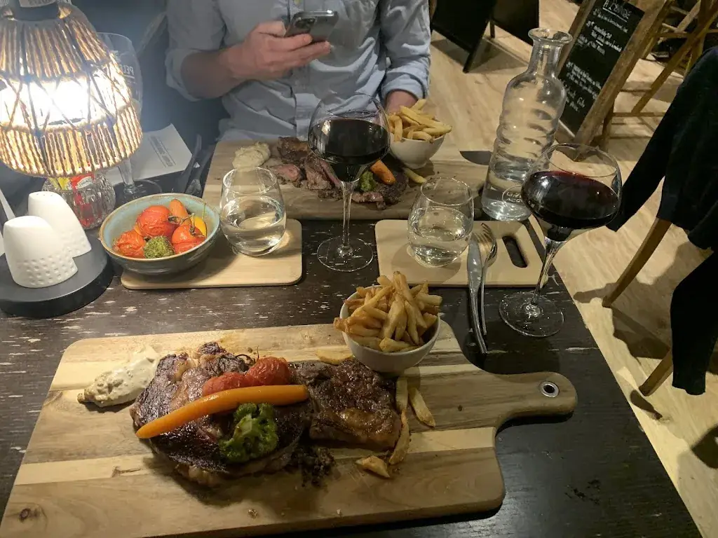 Ellie Barrett_Chez Tibère_Sommières_review