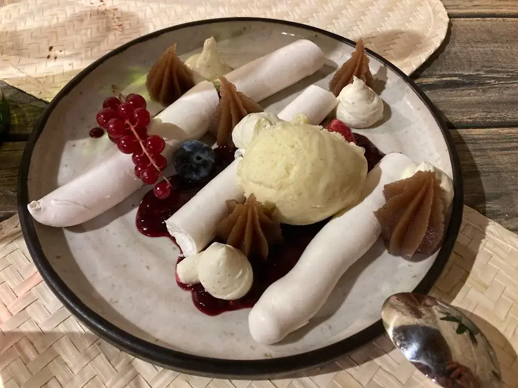 Bistro Mundo_Sommières_slider_image_3