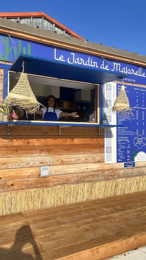 Le jardin de Majorelle ristorante a Sommières
