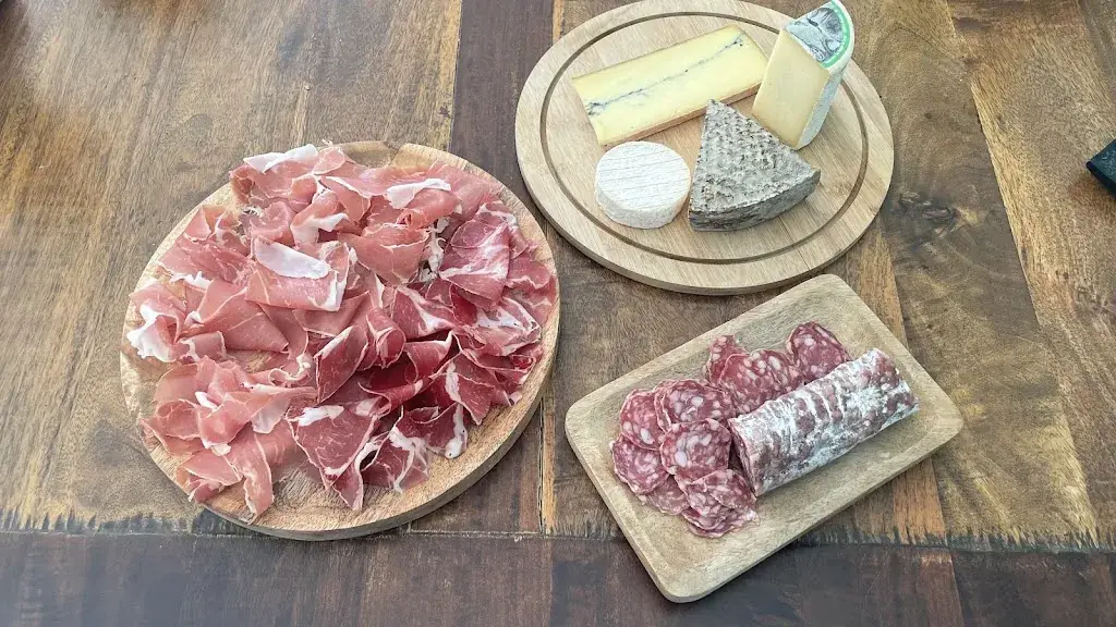 JOFFREY RAGONNET-AUBERT_Des Cévennes à la Camargue_Sommières_review