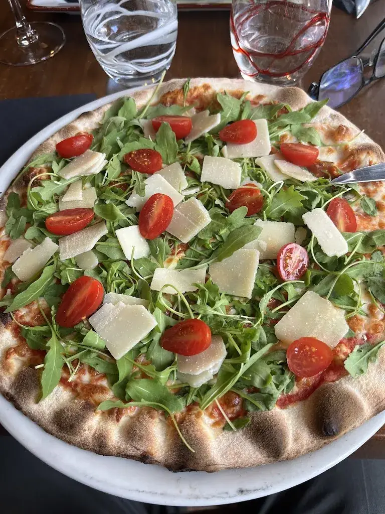 F Garcia_L'Imprévu_Menthon-Saint-Bernard_review