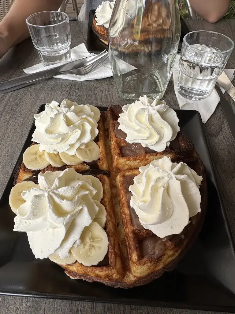 L'Imprévu_Menthon-Saint-Bernard_slider_image_1