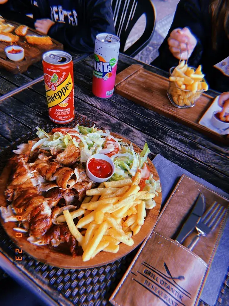 Darya Abramova_Istanbul Restaurant_Souillac_review