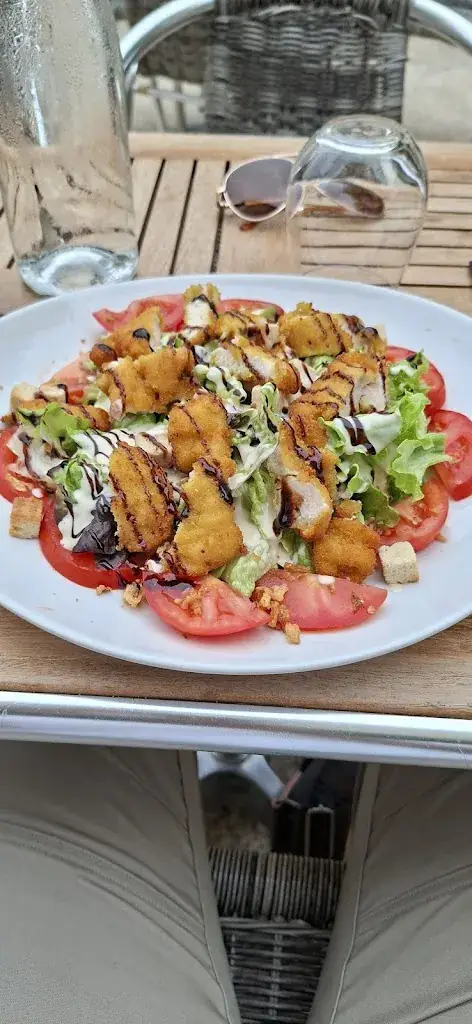 Raphael Dulme_La Presk'île_Souillac_review