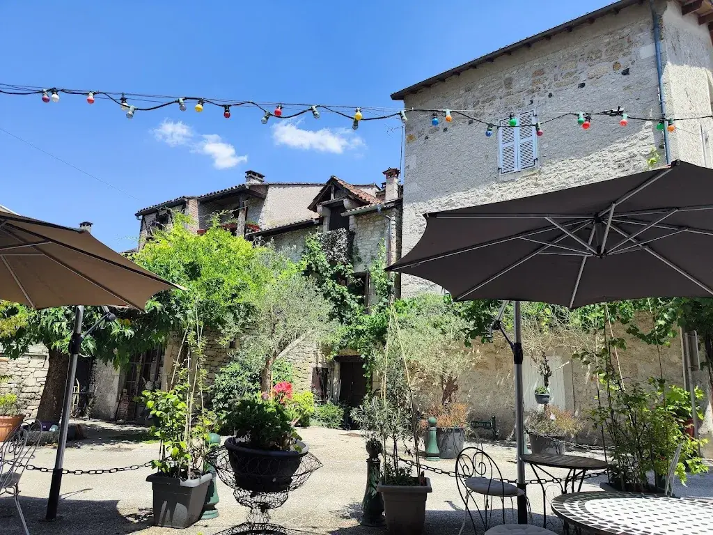 Chez Claudine_Souillac_slider_image_1