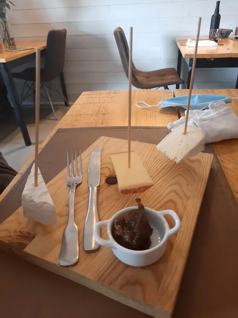 Menu_Le petit Mézériat_Mézériat_image_6