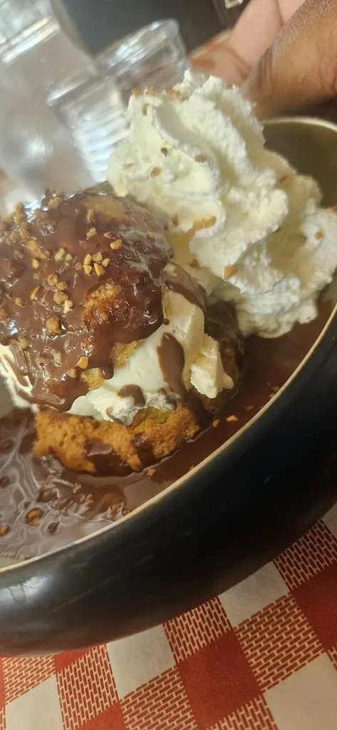 Jlurbanphotographe Jr_Le REGENTDESCARDO_Torreilles_review