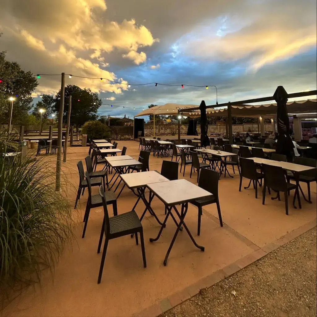 La Terrasse ristorante a Torreilles