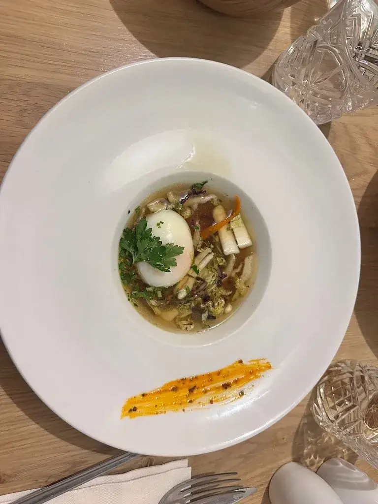 GAZEL CYNTHIA_The Sketch_Tournefeuille_review