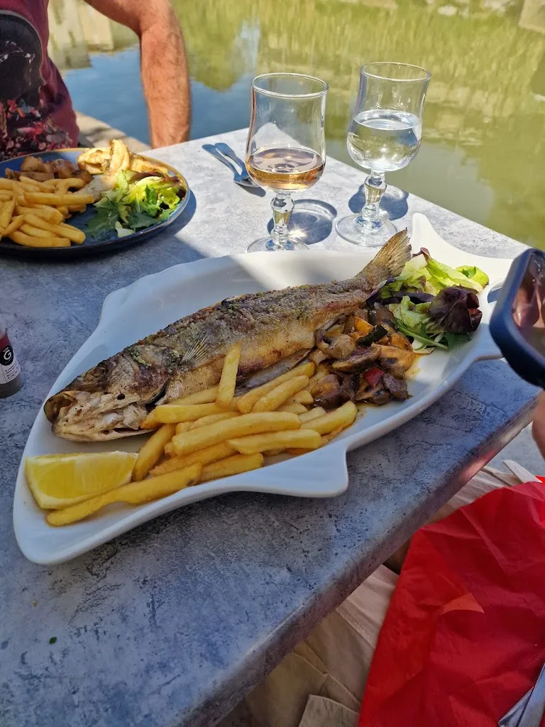 Ken Nicholson_Restaurant Poissonnerie Moderne_Trèbes_review