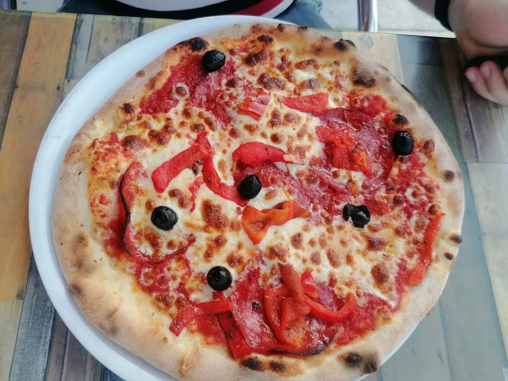 Joanna Oleksa_Trattoria Napoli reservations conseillees_Trèbes_review