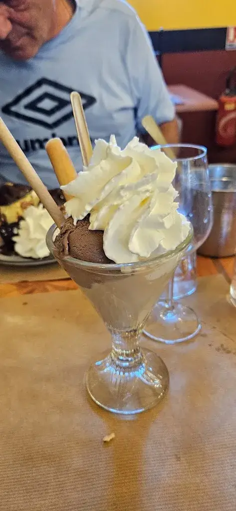 El Campo_Trèbes_slider_image_3