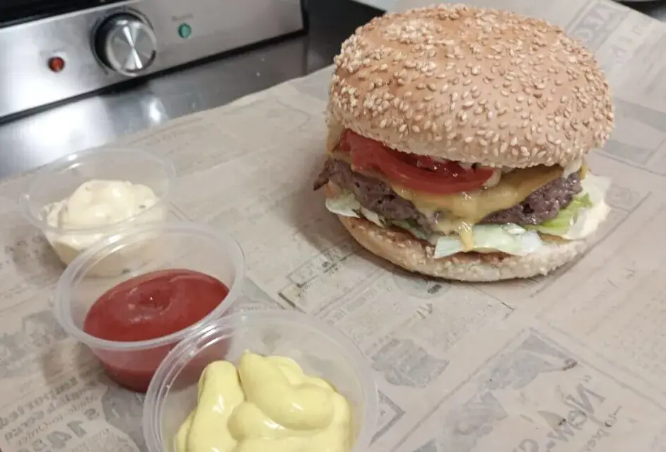 Menu_Burger truck_Trouillas_image_4