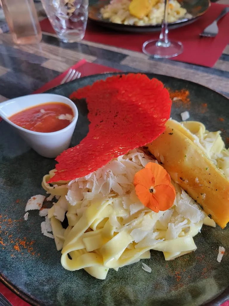 Olivier A_Le Relais du Marquis_Vestric-et-Candiac_review