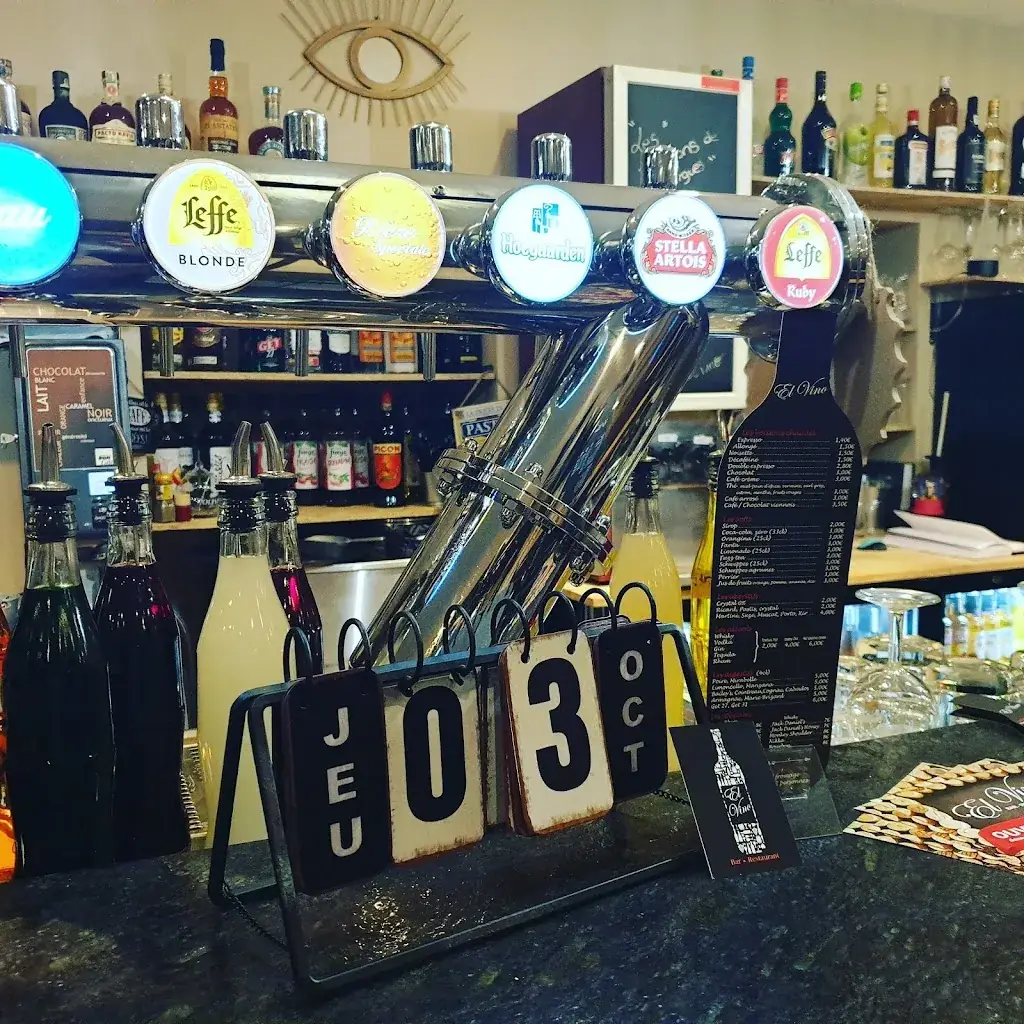 El Vino Bar-Restaurant_Bernis_slider_image_2