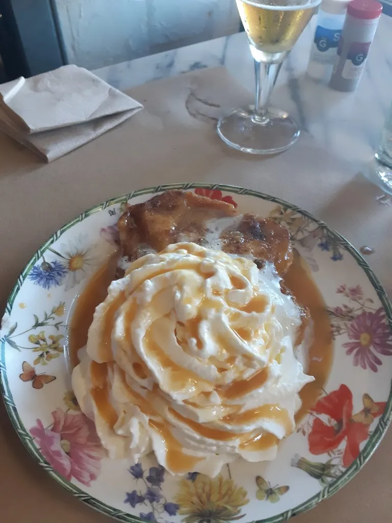 JLA UNSA_Le Cafe Croissant_Tournay_review