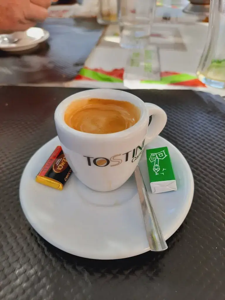 Duncan Branley_Logis l'Auberge Basque_Ozon_review