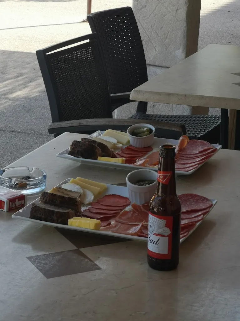 Menu_Le Petit Valerguois_Valergues_image_2