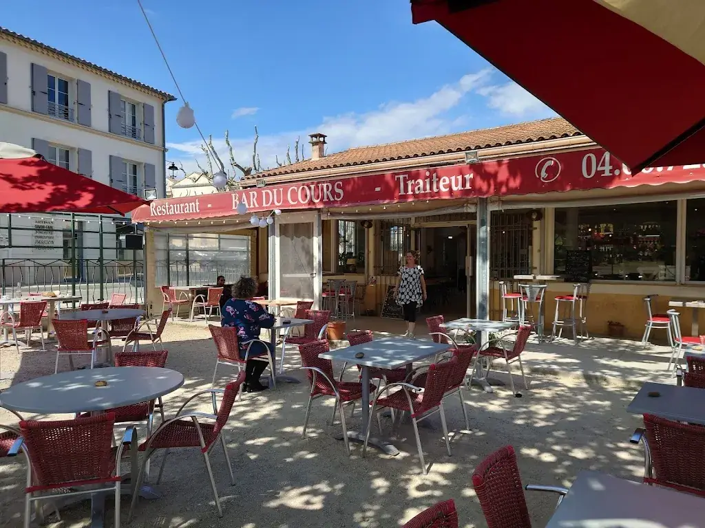 Sérgio Coelho Santos_Bar du Cours_Vallabrègues_recensione