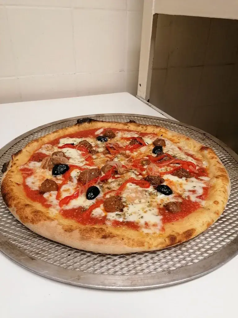 Pizza Côté Sud_Vallabrègues_slider_image_1