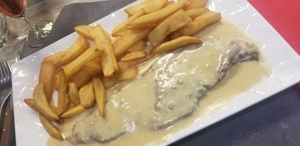 Soleil Que ferais je sans toi?_La Delizia_Arpajon_review