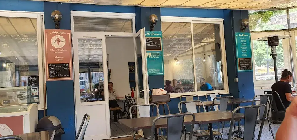 Cafe Du Jardin restaurant in Val-d'Aigoual