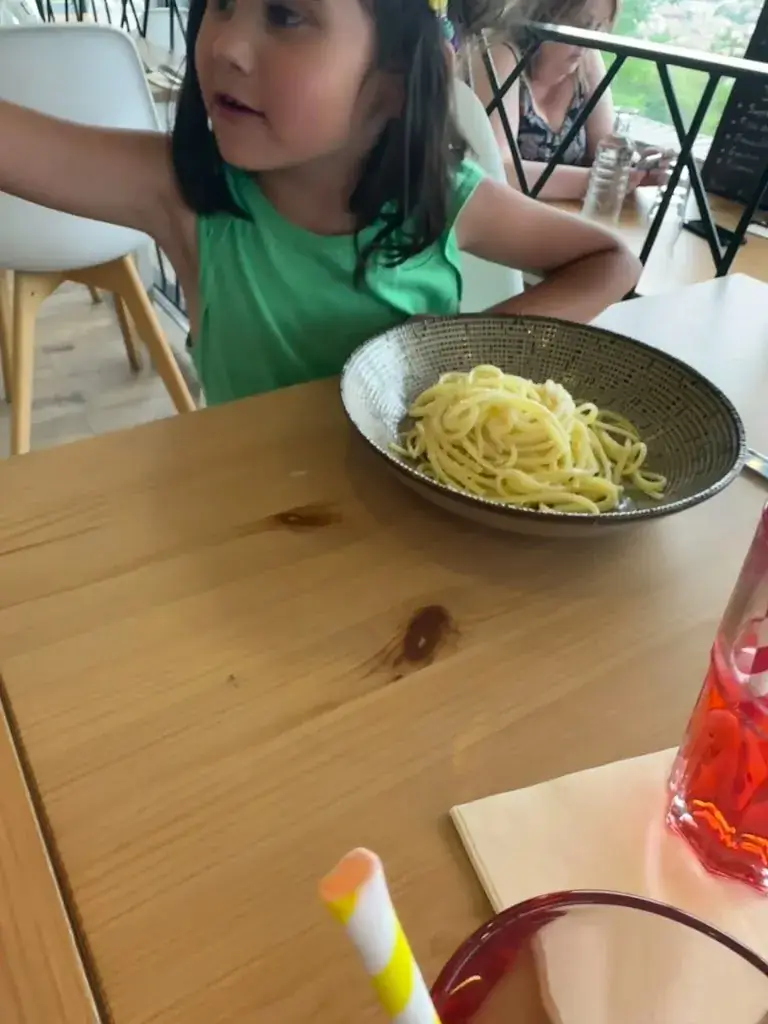 Restaurant La Madone_Miribel_slider_image_2