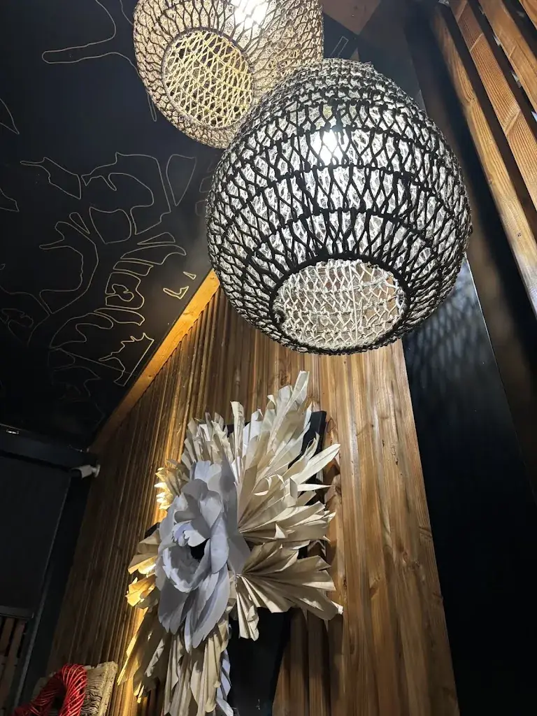 Riviera Art_L'art terre_Valence_review