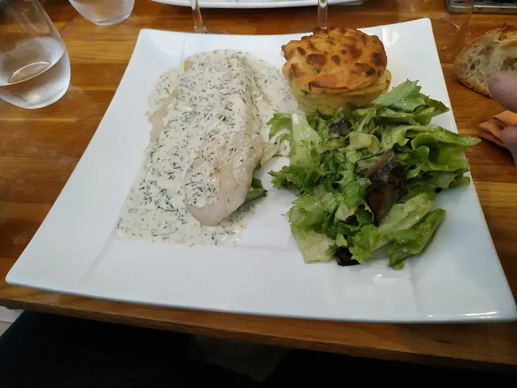 Le Lièvre et l'Escargot restaurant in Valence