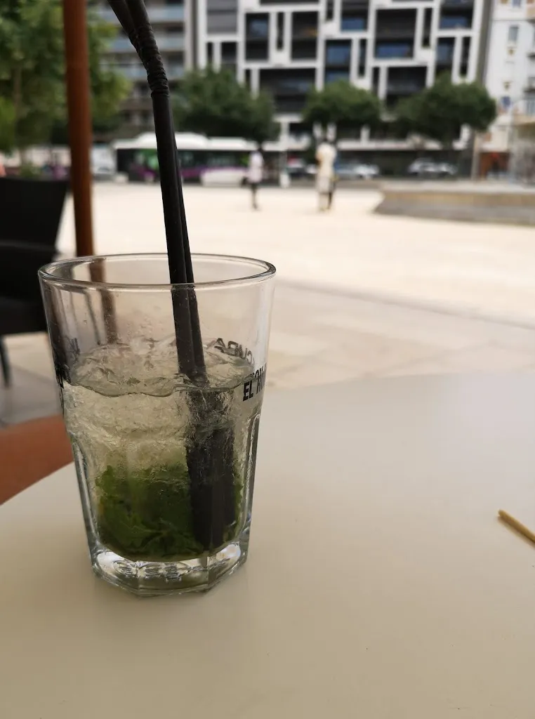 Ludo Van Raemdonck_Le Grand Café_Valence_review