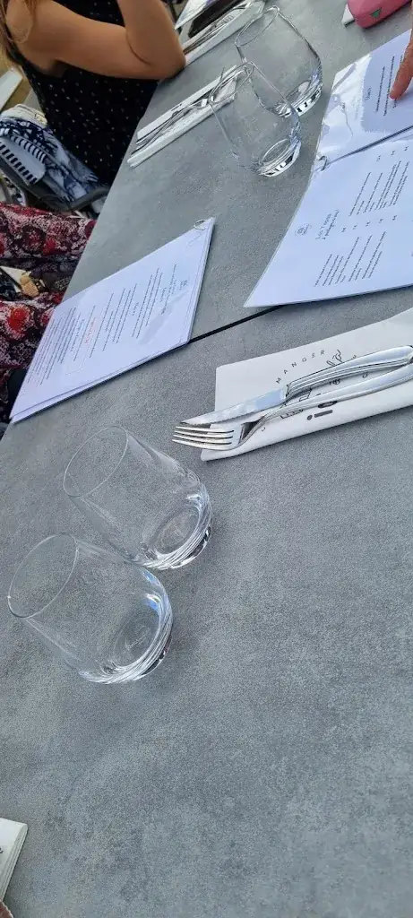 Muriel B. (Moumouchka)_Ici et là Cave à manger - Restaurant à Valence_Valence_reseña