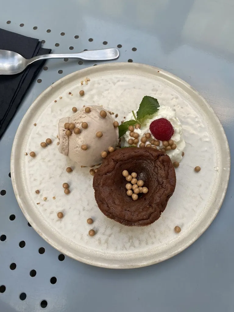 Menu_Table 10_Valence_image_7