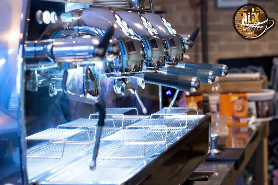 Alix Coffee_Valence_slider_image_1