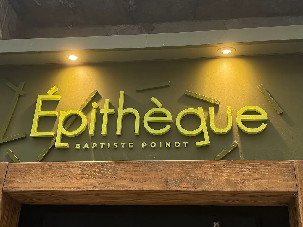 Bruno Leveque_Épithèque_Valence_review