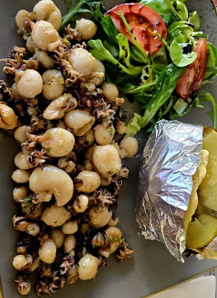 Yasmina_Cafe Restaurant Le Coeur du village_Varilhes_review