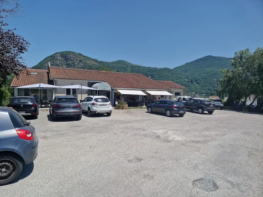 hanzi_Les 3 Buffets_Saint-Jean-de-Verges_review