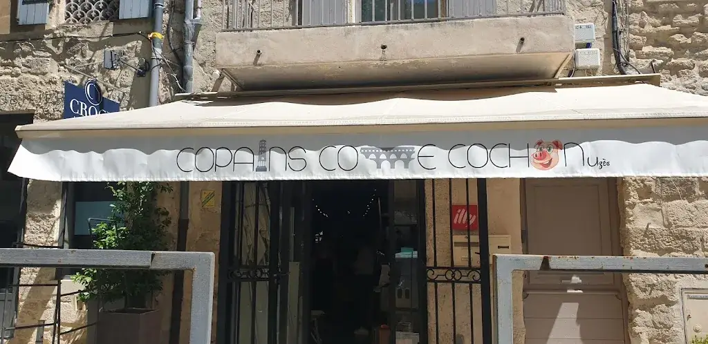 Copains comme Cochon restaurant à Uzès