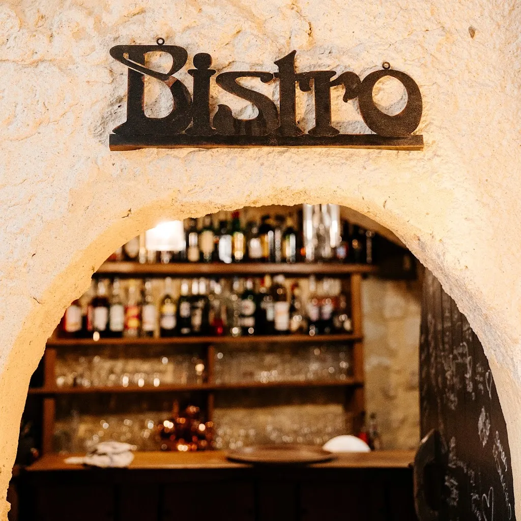 Bec à Vin Restaurant in Uzès