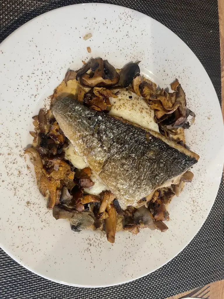 Menu_Loggia Restaurant & Caterer_Uzès_image_2