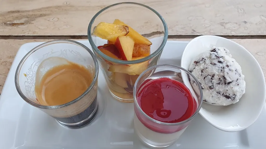 Le Zanelli_Uzès_slider_image_3