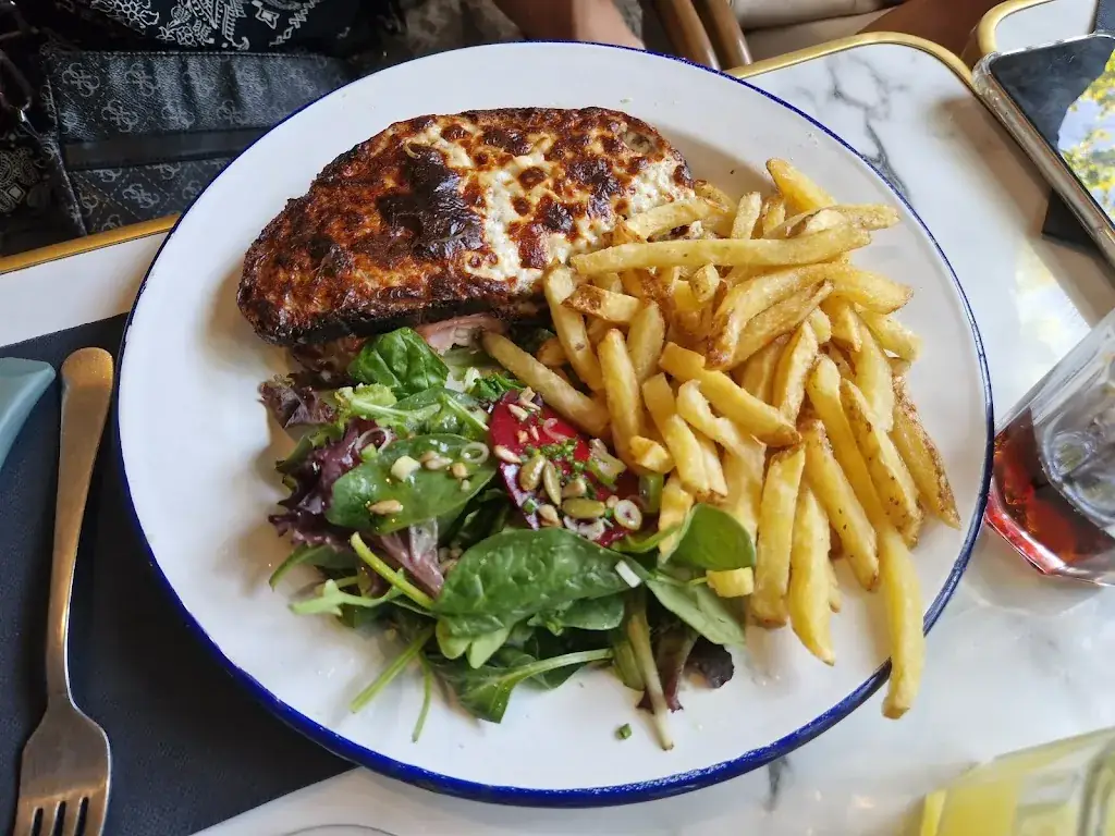 Menü_La Famille_Uzès_Bild_5