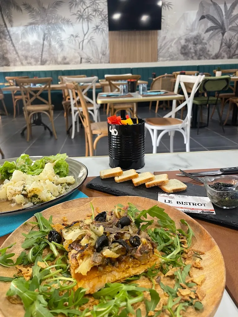 Le Bistrot - Centre commercial Carrefour Uzès_Uzès_slider_image_2