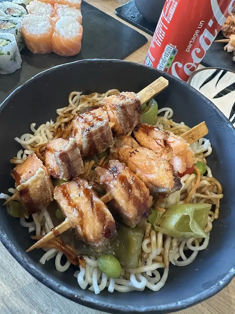 Daisy S. _KALY SUSHI UZES_Uzès_review