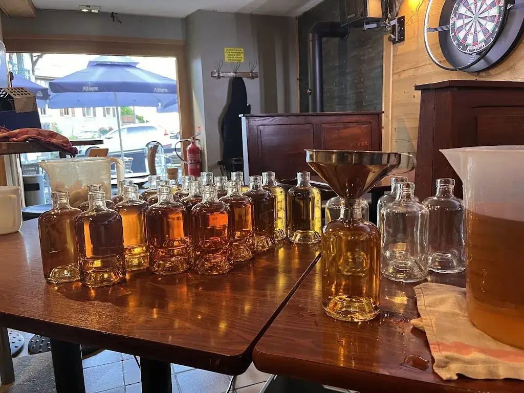 Micro-Brasserie / Distillerie K&G Green Valley ristorante a Mieussy