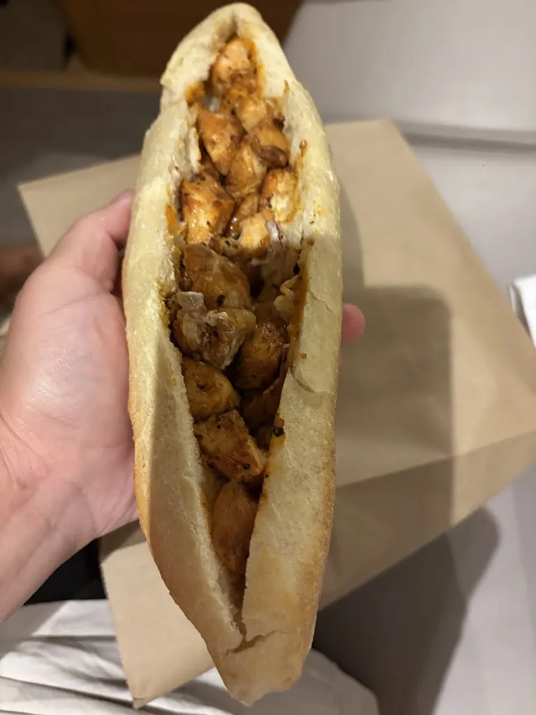 Bethanie Gargowitch_La baguette d’uzès_Uzès_review